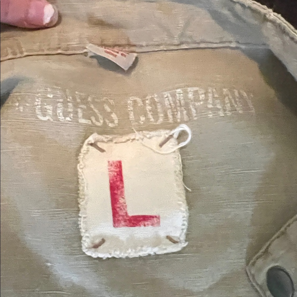 #**Unisex Cream Color Guess Jean Jacket. Military Style - Picture 6 of 14